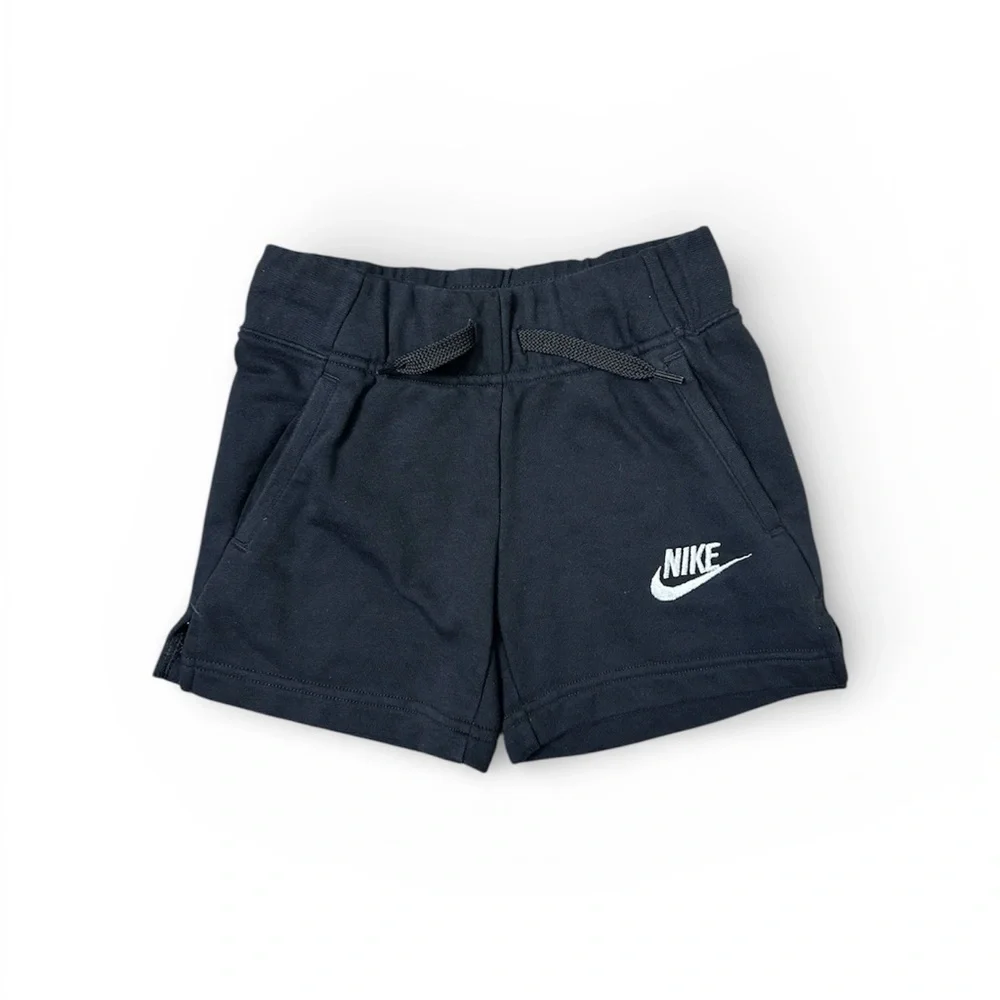 Nike comfortable sleek